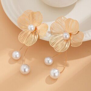 Cute Unique Metallic Flower & Faux Pearl Tassel Floral Fashion Earrings Set 2"